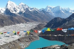 Gokyo Lake